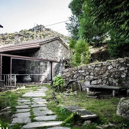 Casa de Campo A Lonquexa Do Gañán *
