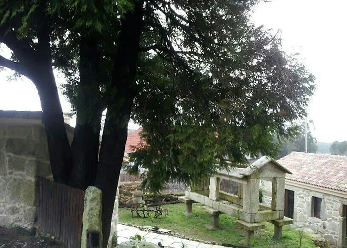 منزل ريفي A Lonquexa Do Ganan غوندومار