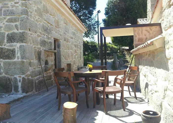 منزل ريفي A Lonquexa Do Ganan غوندومار