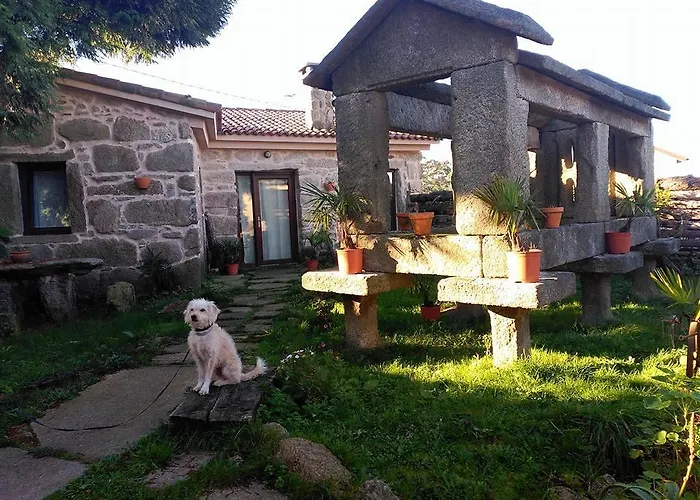 منزل ريفي A Lonquexa Do Ganan *